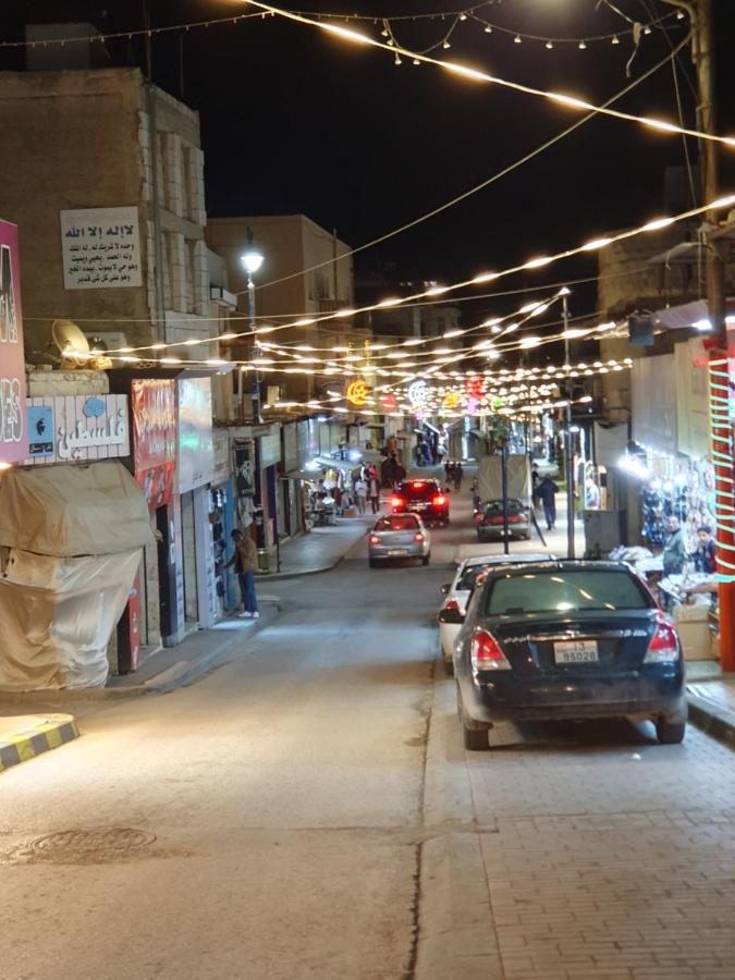 The Oaks Hotel Madaba Exterior photo